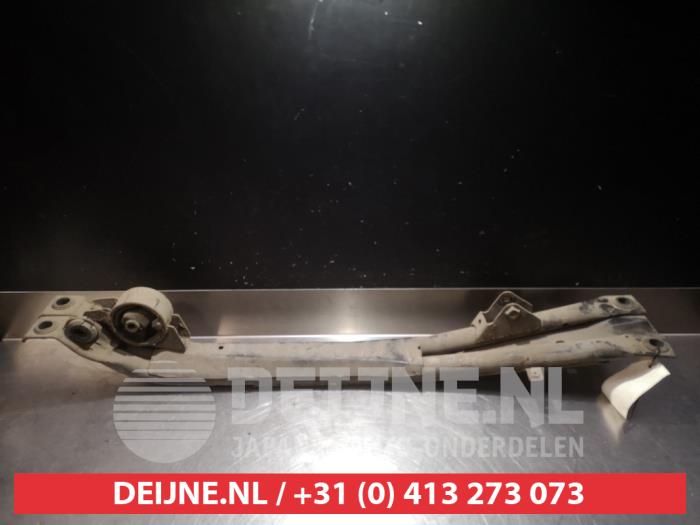 Używane Belka silnika Nissan Sunny (N14) 1.4 16V Cena € 40,00 Procedura marży oferowane przez V.Deijne Jap.Auto-onderdelen BV