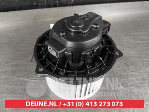 Used Heating and ventilation fan motor Kia Picanto (JA) 1.0 DPi 12V Price on request offered by V.Deijne Jap.Auto-onderdelen BV