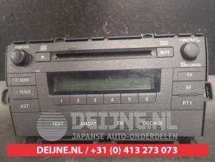 Used Radio Toyota Prius (ZVW3) 1.8 16V Price € 150,00 Margin scheme offered by V.Deijne Jap.Auto-onderdelen BV