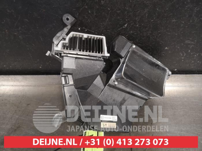 Gebrauchte Frontscheibenanzeige Toyota Prius (ZVW3) 1.8 16V Preis € 100,00 Margenregelung angeboten von V.Deijne Jap.Auto-onderdelen BV