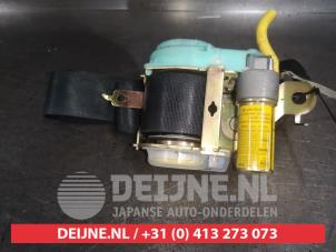 Used Front seatbelt, right Hyundai Coupe 1.6 16V Price on request offered by V.Deijne Jap.Auto-onderdelen BV