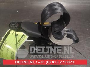 Used Front seatbelt, right Kia Sportage (QL) 1.6 GDI 16V 4x2 Price on request offered by V.Deijne Jap.Auto-onderdelen BV