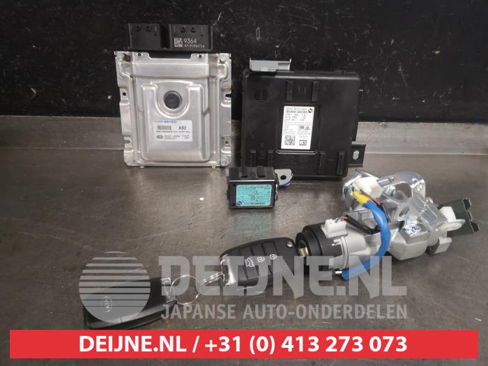 Used Engine management computer Kia Picanto (JA) 1.0 12V Price € 150,00 Margin scheme offered by V.Deijne Jap.Auto-onderdelen BV