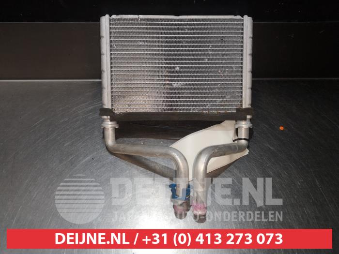 Używane Grzejnik Daihatsu Trevis 1.0 12V DVVT Cena na żądanie oferowane przez V.Deijne Jap.Auto-onderdelen BV