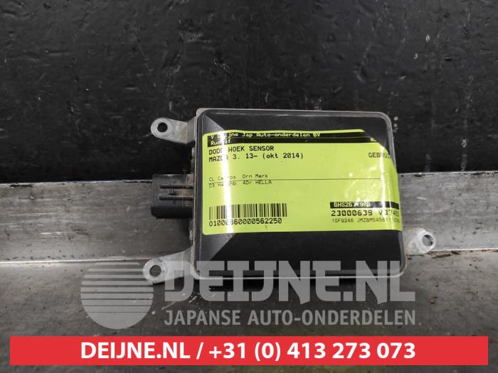 Begagnade Dödvinkelsensor Mazda 3 (BM/BN) 1.5 Skyactiv-G 100 16V Pris € 70,00 Marginaltabell erbjuds av V.Deijne Jap.Auto-onderdelen BV