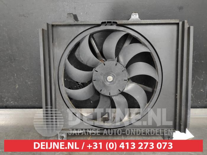 Cooling fan housing from a Nissan Note (E12) 1.2 68 2016