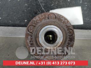 Usagé Roulement de roue arrière Nissan Almera Tino (V10M) 1.8 16V Prix sur demande proposé par V.Deijne Jap.Auto-onderdelen BV