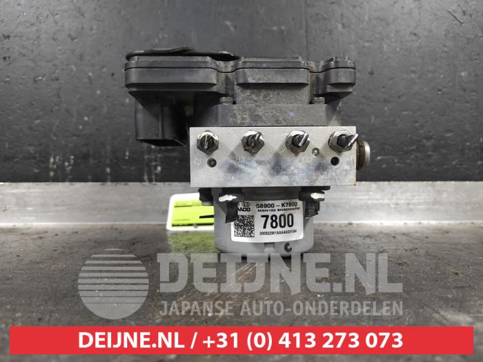 Usagé Bloc ABS Hyundai i10 1.0 12V Prix € 150,00 Règlement à la marge proposé par V.Deijne Jap.Auto-onderdelen BV