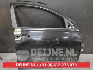 Używane Drzwi prawe przednie wersja 4-drzwiowa Nissan Qashqai (J10) 2.0 16V Cena € 200,00 Procedura marży oferowane przez V.Deijne Jap.Auto-onderdelen BV