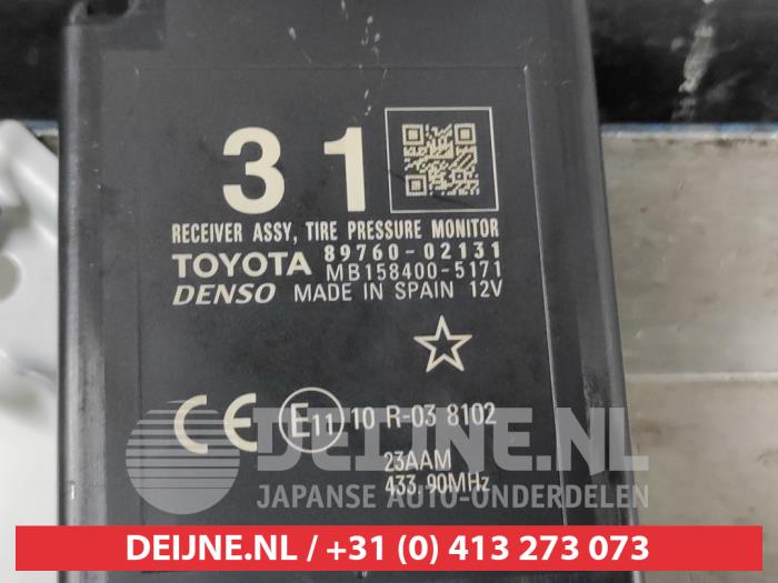 Módulo de presión de neumáticos de un Toyota Auris (E18) 1.4 D-4D-F 16V 2017