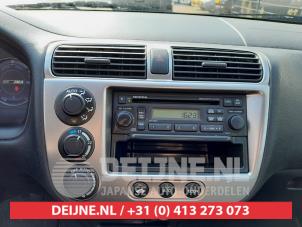 Begagnade Radio Honda Civic (ES) 1.3 16V VTEC-i IMA Pris € 50,00 Marginaltabell erbjuds av V.Deijne Jap.Auto-onderdelen BV