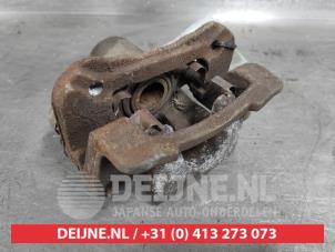 Used Rear brake calliper, left Kia Sportage (SL) 2.0 CVVT 16V 4x2 Price € 25,00 Margin scheme offered by V.Deijne Jap.Auto-onderdelen BV