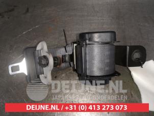 Used Rear seatbelt, right Kia Sportage (JE) 2.7 V6 24V 4x4 Price on request offered by V.Deijne Jap.Auto-onderdelen BV
