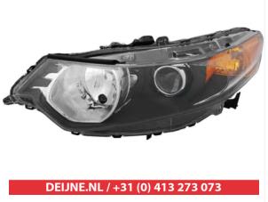 New Headlight, left Honda Accord Price € 203,34 Inclusive VAT offered by V.Deijne Jap.Auto-onderdelen BV