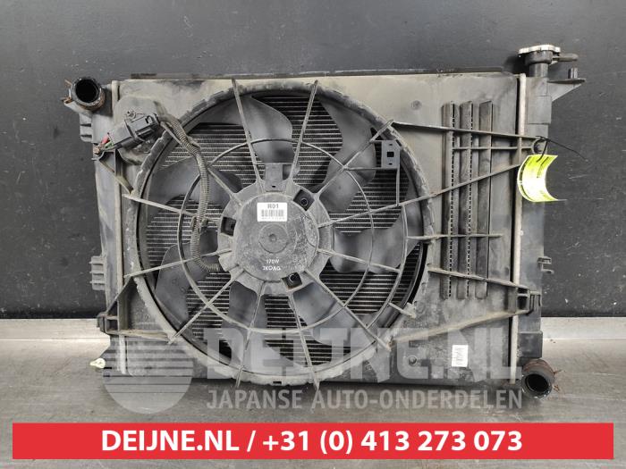 Gebrauchte Kühler Kia Carens IV (RP) 1.6 GDI 16V Preis auf Anfrage angeboten von V.Deijne Jap.Auto-onderdelen BV