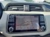 Radio from a Nissan Micra (K14) 0.9 IG-T 12V 2019