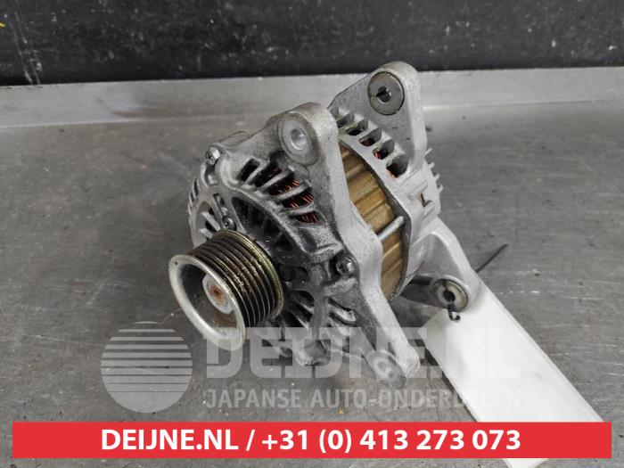 Begagnade Dynamo Nissan Juke (F15) 1.6 16V Pris € 100,00 Marginaltabell erbjuds av V.Deijne Jap.Auto-onderdelen BV