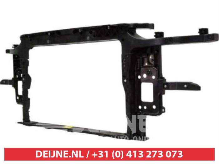 Nya Front Hyundai Kona Pris € 132,13 Inklusive moms erbjuds av V.Deijne Jap.Auto-onderdelen BV