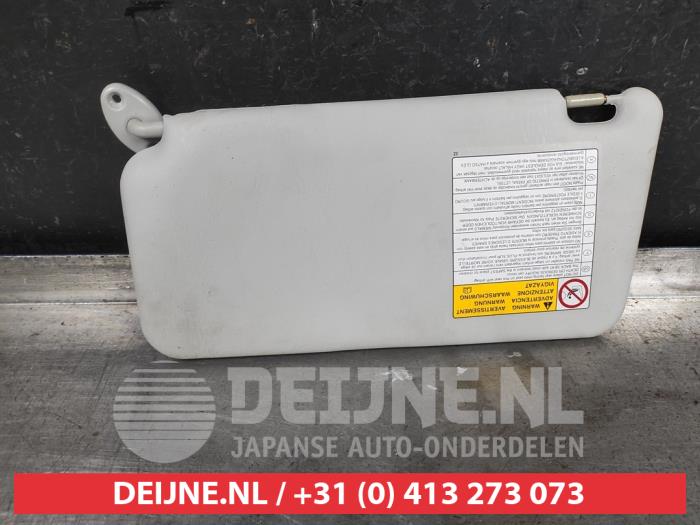 Sun visor from a Suzuki SX4 (EY/GY) 1.6 16V VVT Comfort,Exclusive Autom. 2010