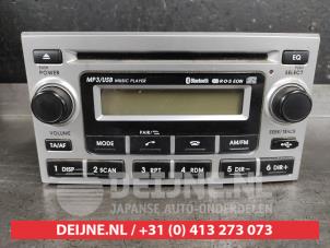 Używane Radio Hyundai Santa Fe II (CM) 2.2 CRDi 16V 4x2 Cena € 50,00 Procedura marży oferowane przez V.Deijne Jap.Auto-onderdelen BV