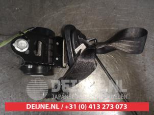 Used Rear seatbelt, left Hyundai Matrix 1.8 16V Price on request offered by V.Deijne Jap.Auto-onderdelen BV