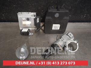 Used Ignition lock + key Hyundai iX20 (JC) 1.4i 16V Price on request offered by V.Deijne Jap.Auto-onderdelen BV