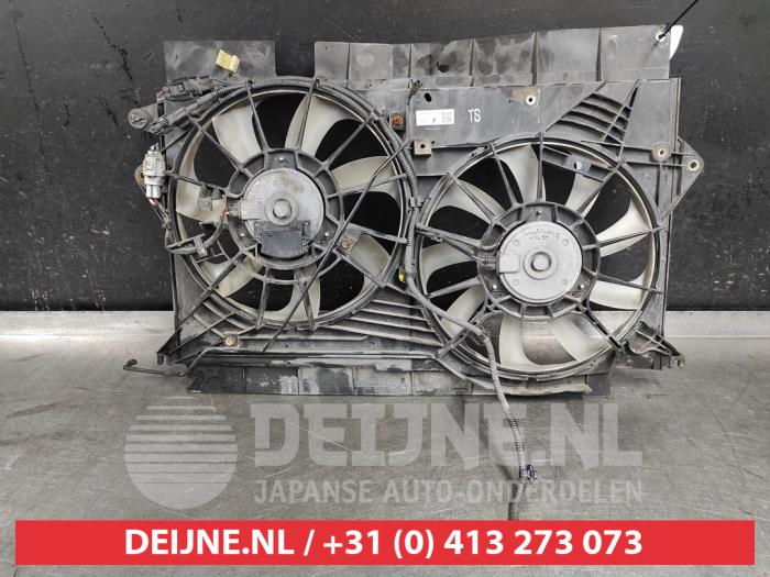 Używane Wentylator Toyota Avensis Wagon (T27) 2.0 16V D-4D-F Cena € 50,00 Procedura marży oferowane przez V.Deijne Jap.Auto-onderdelen BV