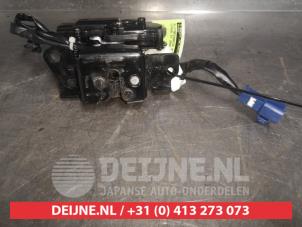 Used Tailgate lock mechanism Lexus CT 200h 1.8 16V Price on request offered by V.Deijne Jap.Auto-onderdelen BV
