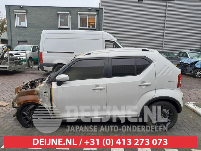 Usados Ventanilla triangular izquierda detrás Suzuki Ignis (MF) 1.2 Dual Jet 16V Precio € 35,00 Norma de margen ofrecido por V.Deijne Jap.Auto-onderdelen BV