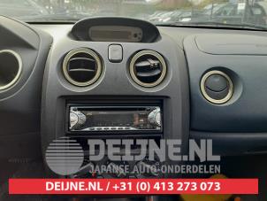 Used Heater control panel Mitsubishi Eclipse (D5) 3.0 V6 24V Price on request offered by V.Deijne Jap.Auto-onderdelen BV