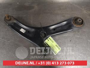 Used Front lower wishbone, right Hyundai i10 1.0 12V Price € 50,00 Margin scheme offered by V.Deijne Jap.Auto-onderdelen BV