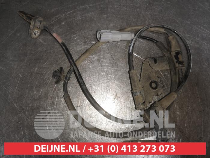 Begagnade ABS-sensor Hyundai i20 (BC3) 1.0 T-GDI 100 12V Pris € 25,00 Marginaltabell erbjuds av V.Deijne Jap.Auto-onderdelen BV