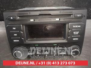 Gebrauchte Radio Kia Rio III (UB) 1.2 CVVT 16V Preis auf Anfrage angeboten von V.Deijne Jap.Auto-onderdelen BV