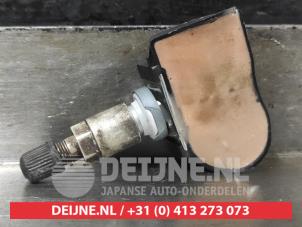 Däcktryckssensor från en Hyundai Kona (OS) 1.0 T-GDI 12V Mild Hybrid 48V 2021