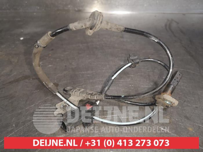 Używane Czujnik ABS Suzuki Vitara (LY/MY) 1.4 Booster Jet Turbo 16V SHVS Cena € 25,00 Procedura marży oferowane przez V.Deijne Jap.Auto-onderdelen BV
