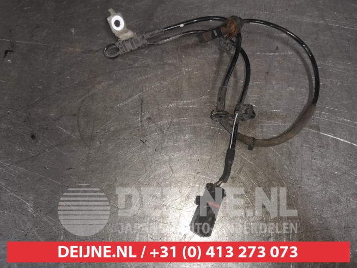 Używane Czujnik ABS Suzuki Vitara (LY/MY) 1.4 Booster Jet Turbo 16V SHVS Cena € 25,00 Procedura marży oferowane przez V.Deijne Jap.Auto-onderdelen BV