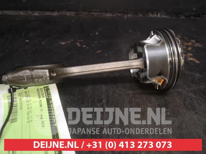 Usados Pistón Nissan Micra (K14) 1.0 12V Precio € 50,00 Norma de margen ofrecido por V.Deijne Jap.Auto-onderdelen BV