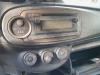 Radio from a Toyota Yaris III (P13), 2010 / 2020 1.33 16V Dual VVT-I, Hatchback, Petrol, 1.329cc, 73kW (99pk), FWD, 1NRFE, 2011-09 / 2017-03, NSP13 2014
