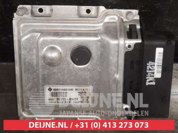 Engine management computer from a Kia Rio III (UB) 1.2 CVVT 16V 2012