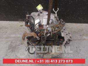 Getriebe van een Toyota Corolla Verso (R10/11) 2.2 D-4D 16V 2006