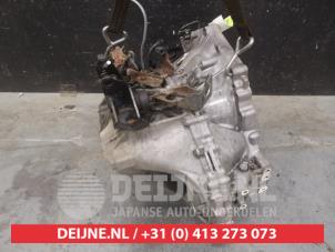 Getriebe van een Toyota Corolla Verso (R10/11) 2.2 D-4D 16V 2006