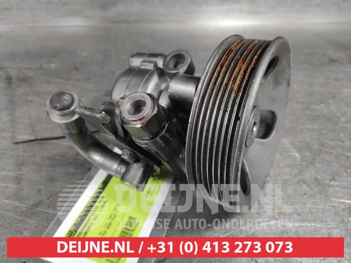 Usagé Pompe de direction Kia Sorento I (JC) 2.5 CRDi 16V VGT Prix € 50,00 Règlement à la marge proposé par V.Deijne Jap.Auto-onderdelen BV
