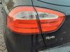 Tailgate reflector, left from a Kia Rio III (UB), 2011 / 2017 1.2 CVVT 16V, Hatchback, Petrol, 1.248cc, 62kW (84pk), FWD, G4LA, 2011-09 / 2017-12 2011