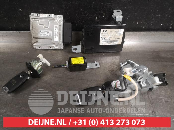 Used Engine management computer Kia Picanto (TA) 1.0 12V Price € 150,00 Margin scheme offered by V.Deijne Jap.Auto-onderdelen BV