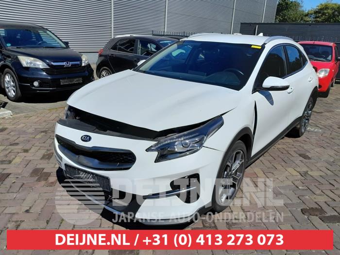 Gebrauchte Windschutzscheibe Kia Xceed 1.0 T-GDi 12V Preis € 100,00 Margenregelung angeboten von V.Deijne Jap.Auto-onderdelen BV