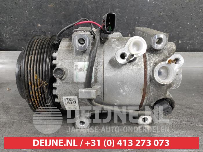 Usagé Pompe clim Kia Xceed 1.0 T-GDi 12V Prix € 200,00 Règlement à la marge proposé par V.Deijne Jap.Auto-onderdelen BV