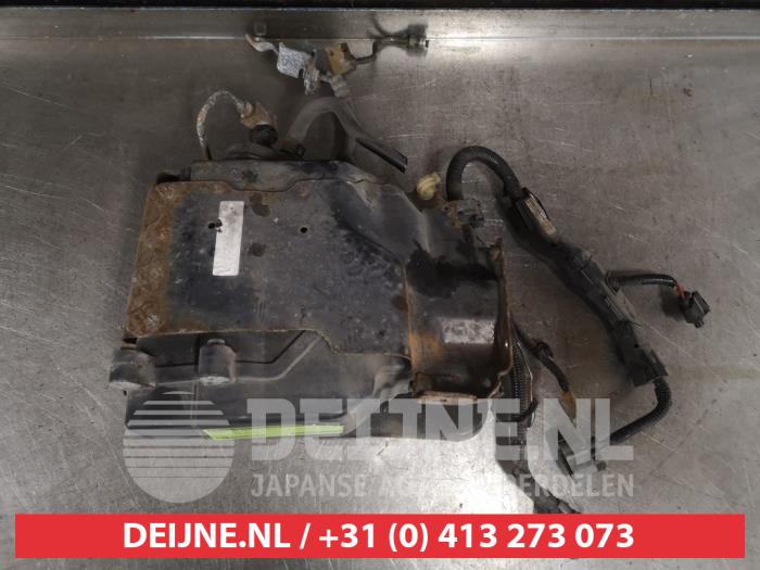 Gebrauchte Additatief tank Honda Jazz (GE6/GE8/GG/GP) 1.4 VTEC 16V Preis € 75,00 Margenregelung angeboten von V.Deijne Jap.Auto-onderdelen BV