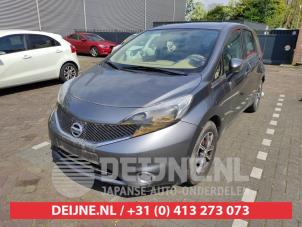 Used Frontscreen Nissan Note (E12) 1.2 68 Price on request offered by V.Deijne Jap.Auto-onderdelen BV