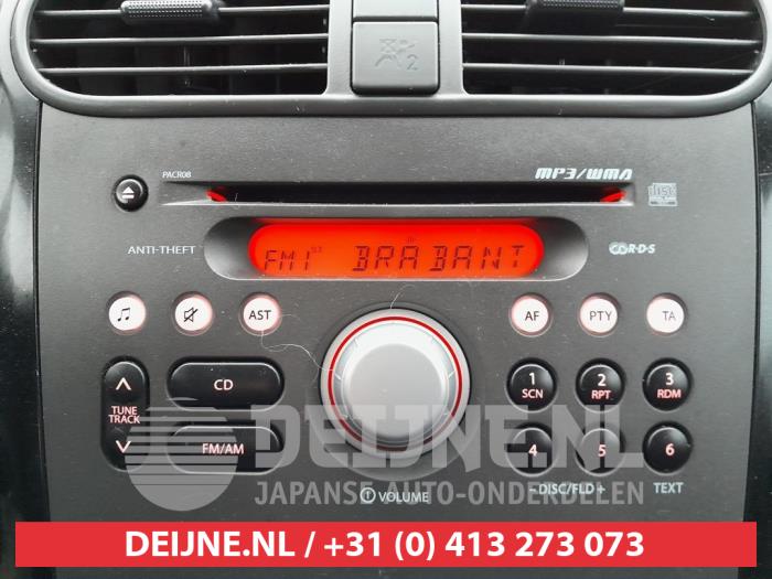 Radio d'un Suzuki Splash 1.2 VVT 16V 2015