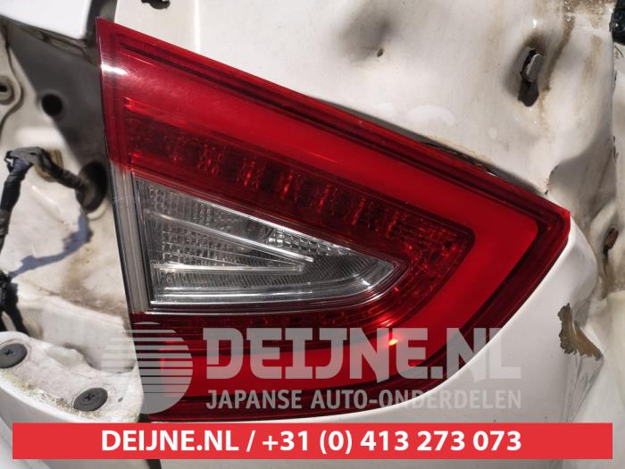 Heckklappenreflektor links van een Hyundai iX35 (LM) 1.7 CRDi 16V 2015